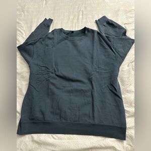 Uniqlo Crewneck